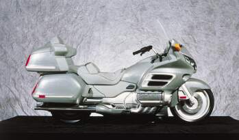 GL 1800 Clay-Modell 1:8