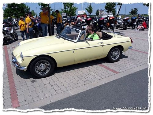 Hubert im MG Oldtimer